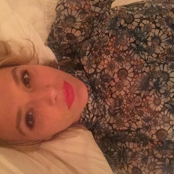 Meet your Posher, Andee - Picture 1 of 1